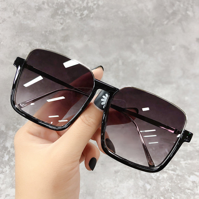 Women's Alloy Plastic Lower Semi-rimless Slimming Sun Glasses