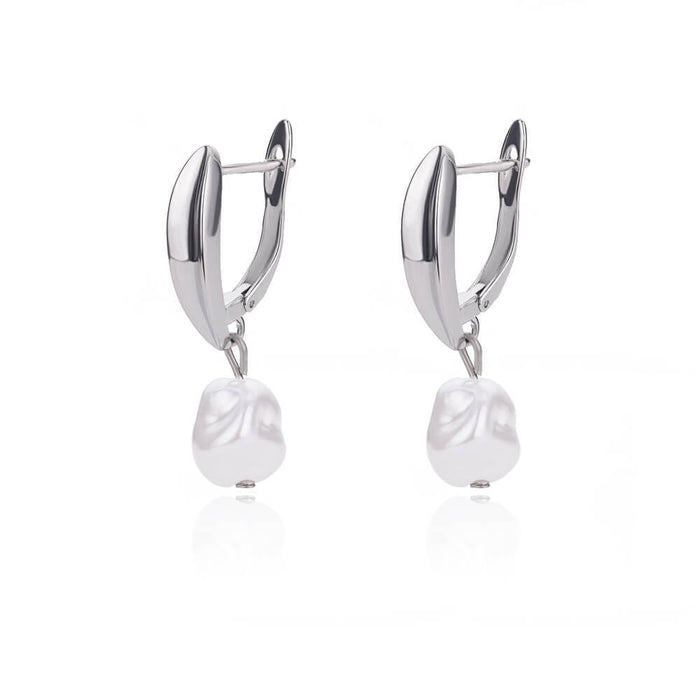 Geometric Circular Design Water Pearl Earrings